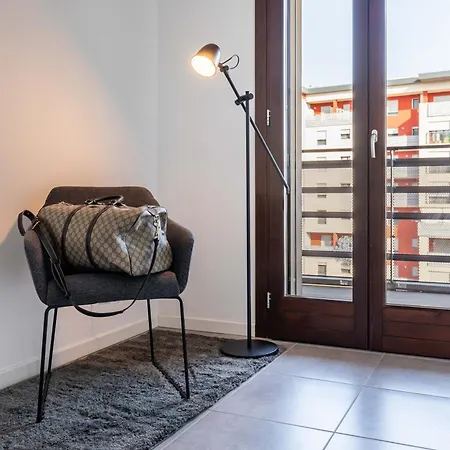 Sarca 11th Floor Apartament Mediolan